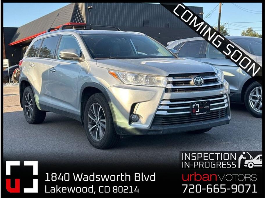 2019 Toyota Highlander from Urban Motors Red